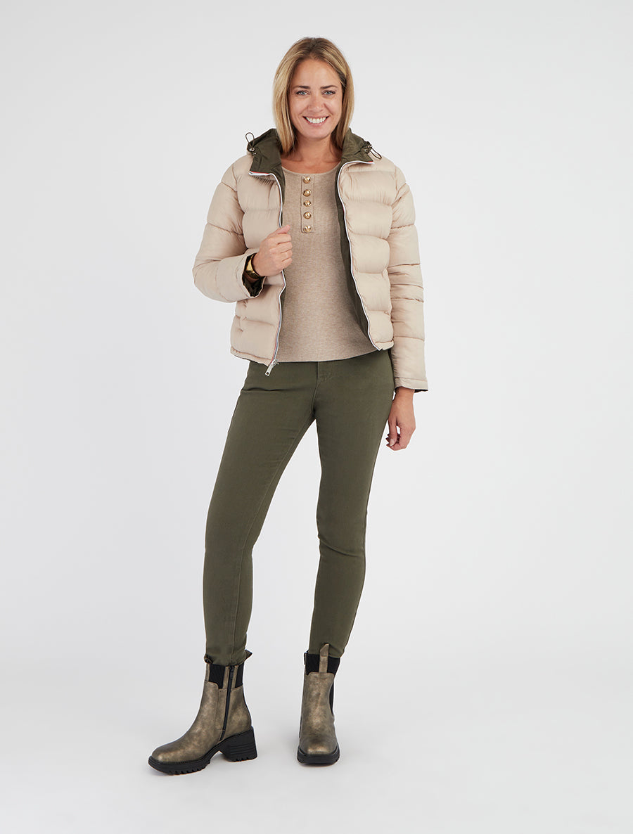 Amálie - Moderní funkční bunda s kapucí