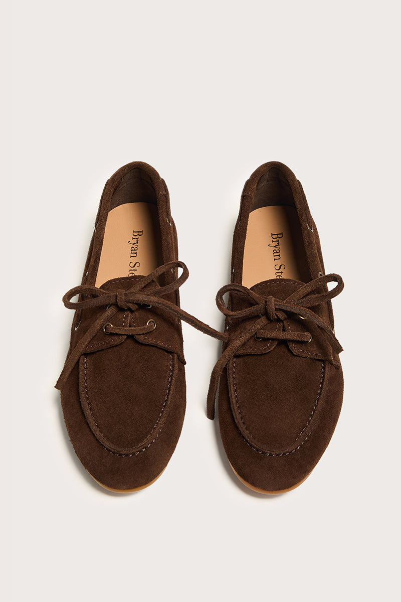 Lucie – Dámské semišové mokasíny s oranžovými tkaničkami