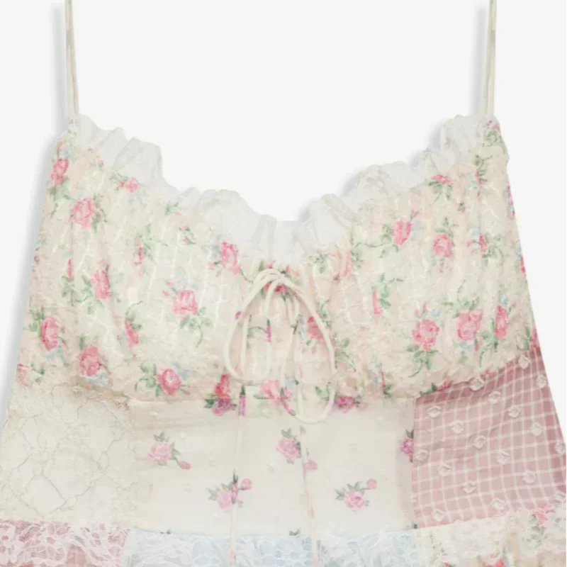 Elena – Romantické patchworkové maxišaty s krajkou a nastavitelnými ramínky