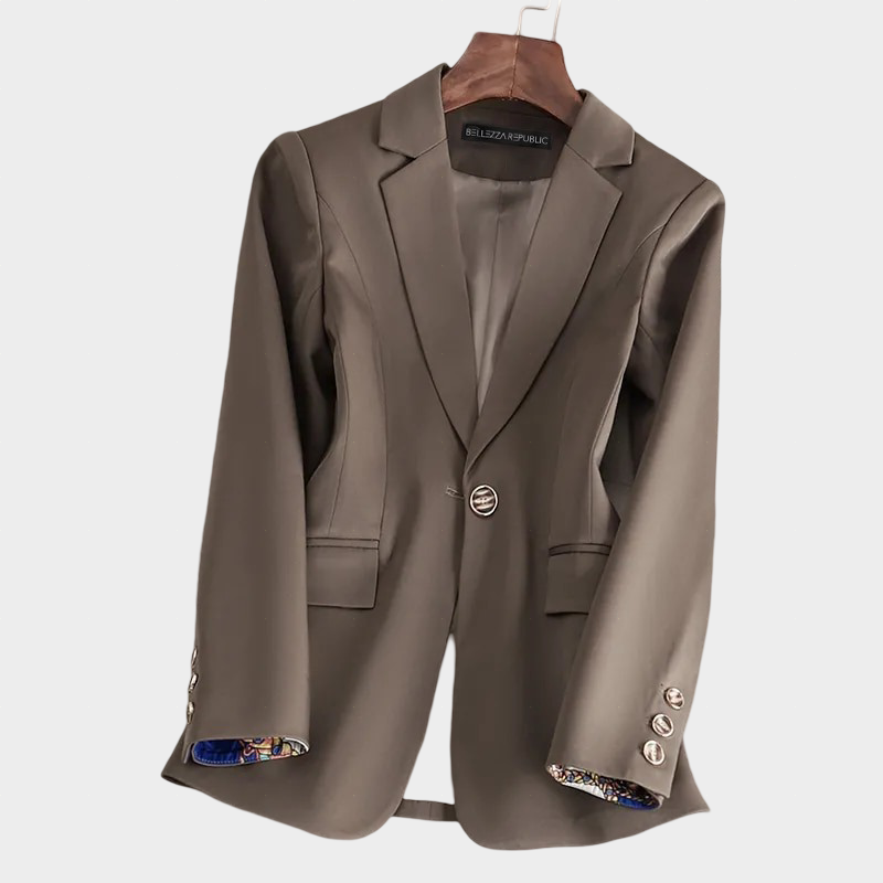 Karolína Elegantní Béžové Sako – Nadčasový Kousek pro Dokonalý Business a Casual Look